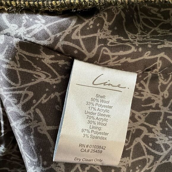 Line The Label Wool Blend Jacket Size S/P Toggle Closure Striped Warm - Picture 16 of 16